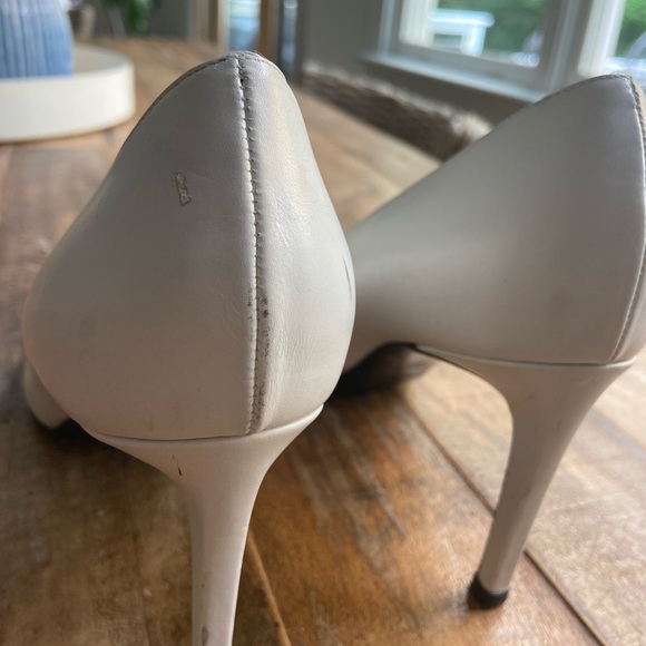 Stunning pair of Saint Laurent heels size 40/9 Run Cap-toe. - Picture 7 of 12